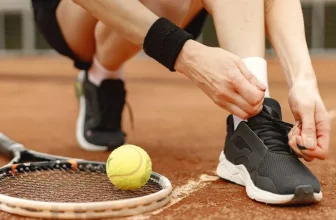 Why Are Court Shoes Important for Pickleball, and How Do You Pick the Right Pair?